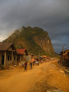 Nong Khiaw, river village